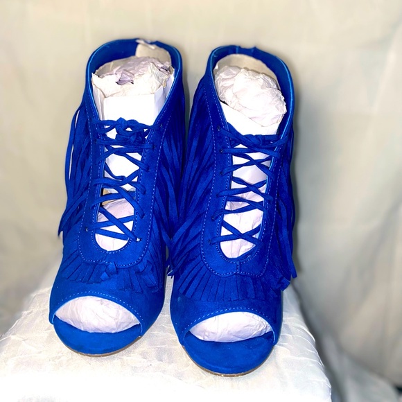 Blue open toe booties with fringe - Picture 2 of 2